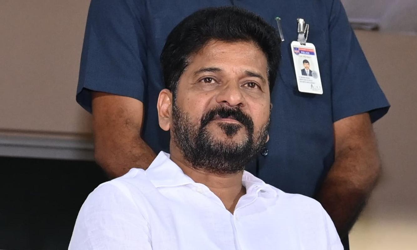 సీఎం ప‌ద‌వీ వ్యామోహం రేవంత్ రెడ్డి నిర్వేదం