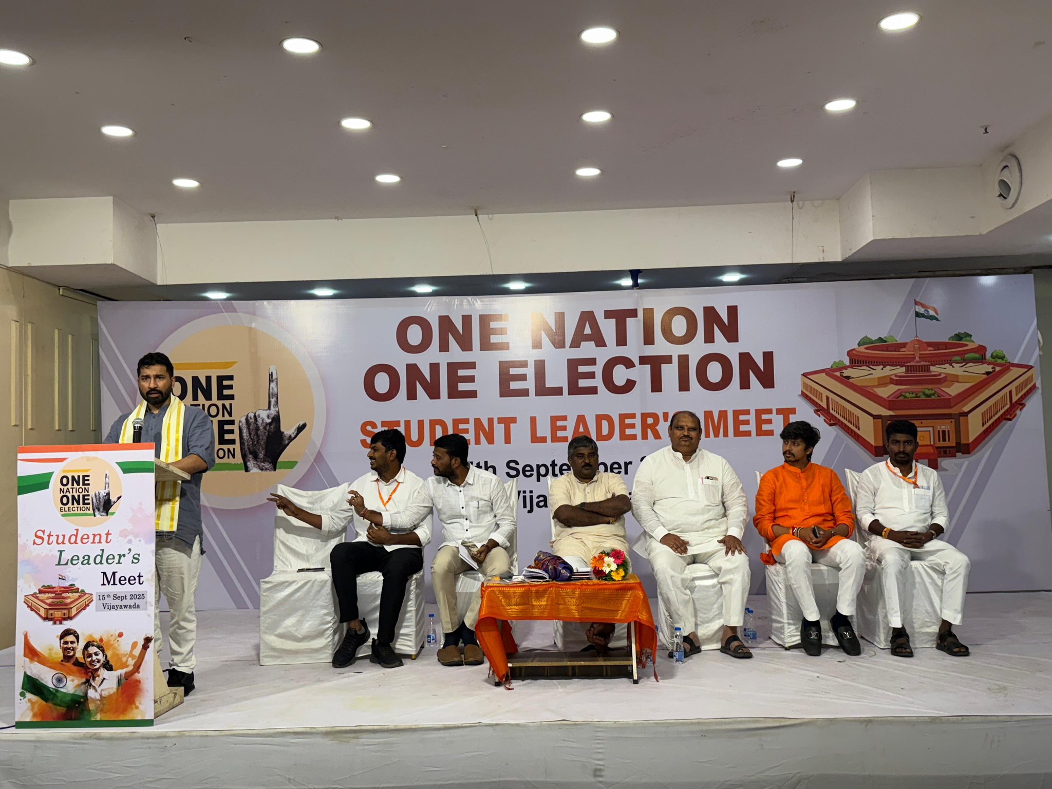 మోదీ నాయ‌కత్వంలో భార‌త్ బ‌లోపేతం