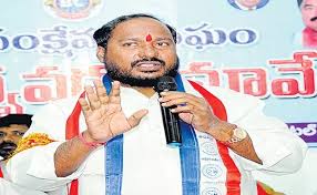 బీసీ రిజ‌ర్వేష‌న్ల‌ను అడ్డుకుంటే తాట‌తీస్తాం