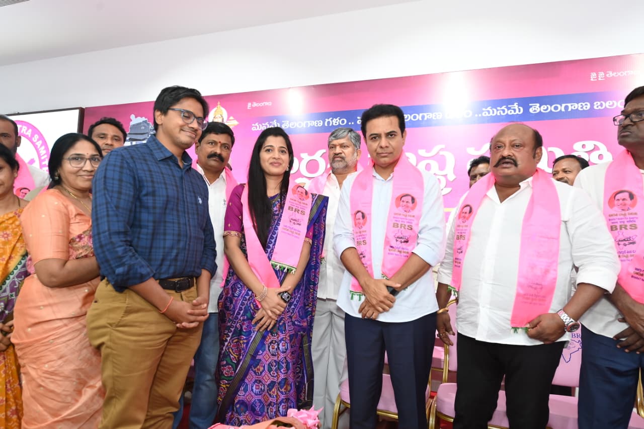 యూరియా అడిగితే రైతుల‌పై దాడులు చేస్తే ఎలా..?
