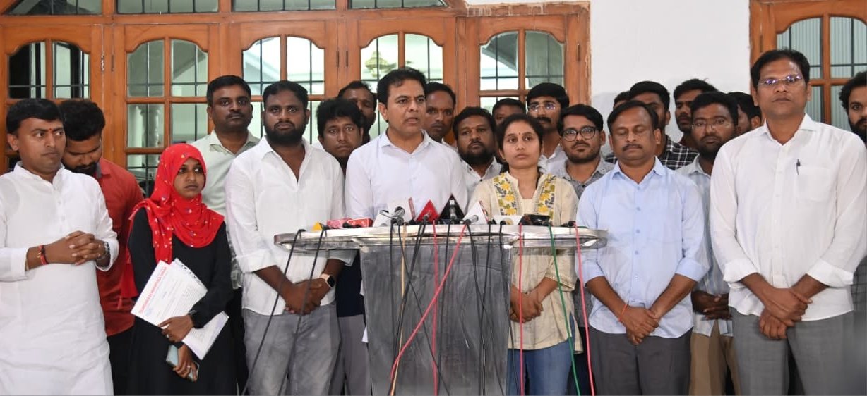 గ్రూప్ -1 ప‌రీక్ష‌ల‌ను తిరిగి నిర్వ‌హించాలి : కేటీఆర్