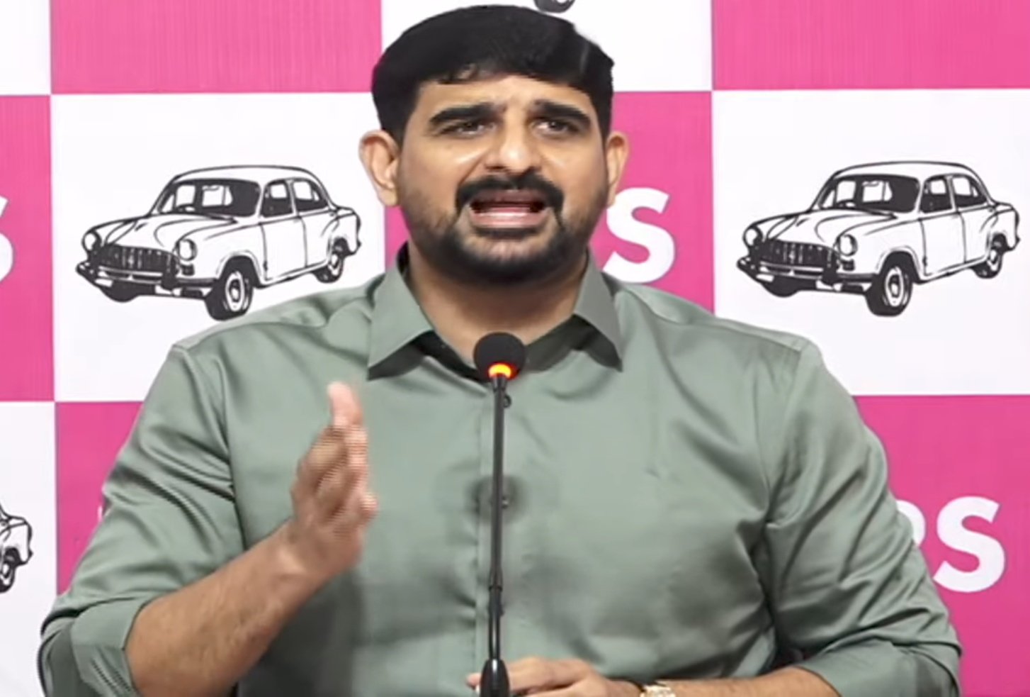 ఎంపీల ఓట్లు అమ్ముకున్నారు : కౌశిక్ రెడ్డి