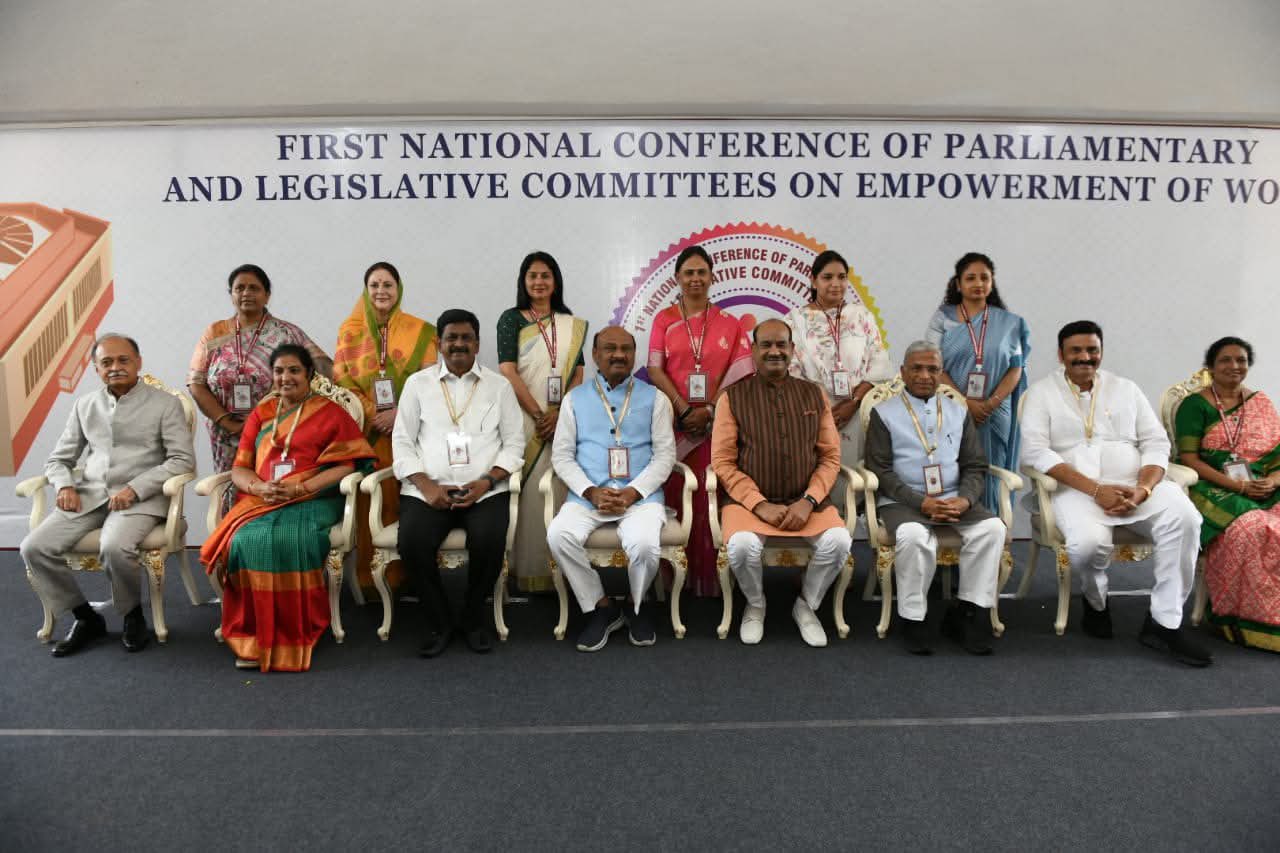 మహిళా సాధికారత దేశ పురోగతికి కీలకం