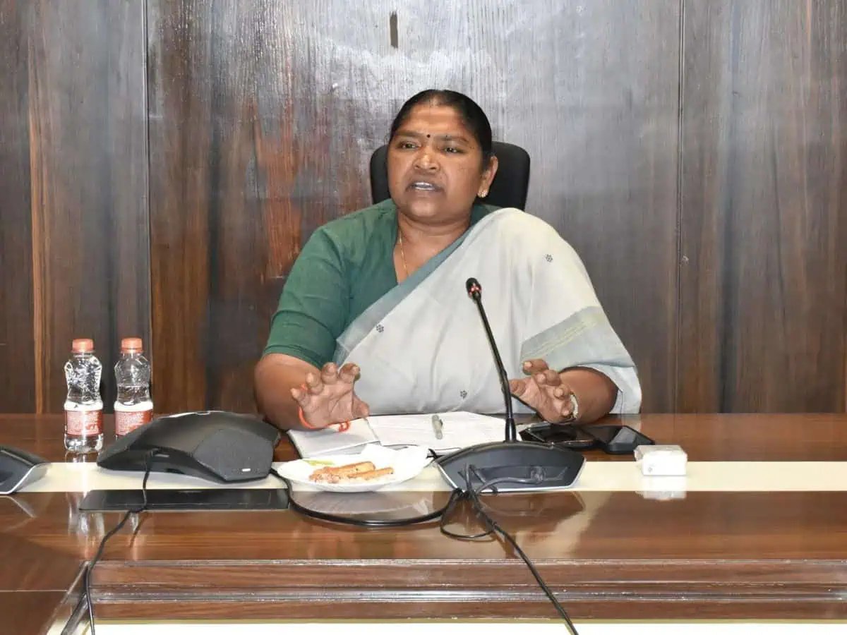 కవిత ఎపిసోడ్ ఓ పెద్ద కుటుంబ‌ డ్రామా
