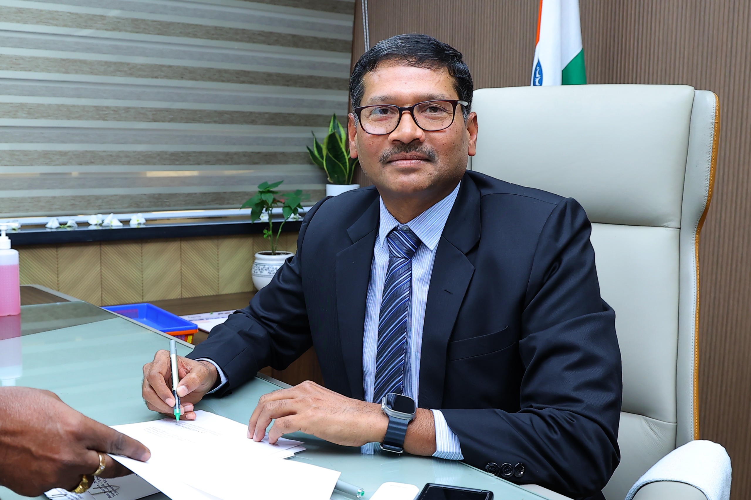 ఆర్టీసీ ఎండీగా కొలువుతీరిన నాగిరెడ్డి