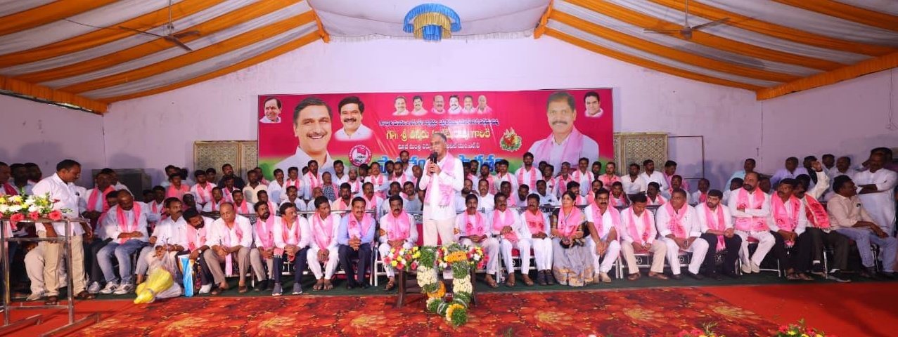 కేంద్ర‌, రాష్ట్ర ప్ర‌భుత్వాల పాల‌న బ‌క్వాస్