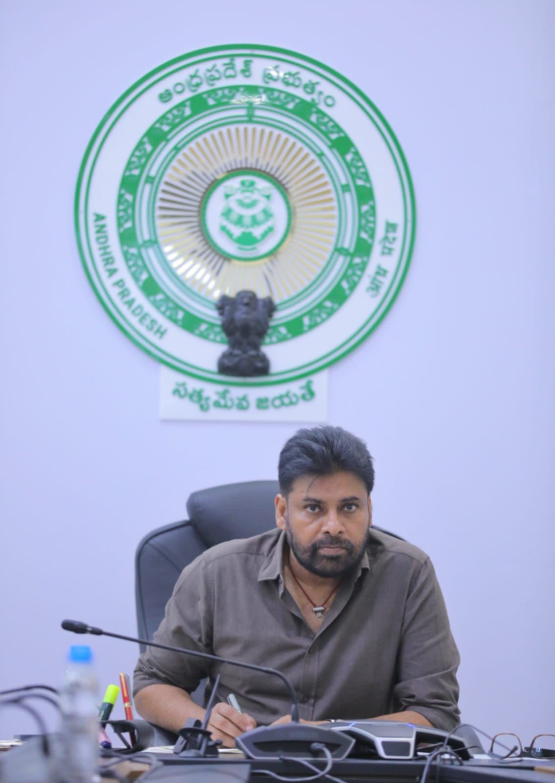 తుపాను ఎఫెక్ట్ స‌ర్కార్ అల‌ర్ట్ : డిప్యూటీ సీఎం