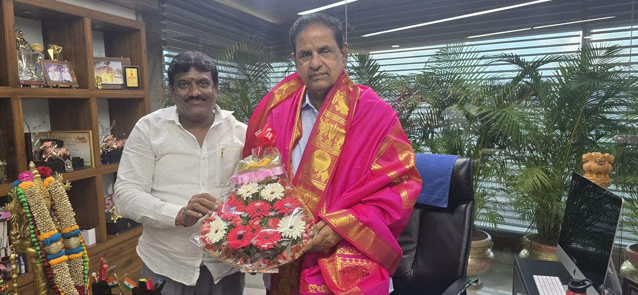 టీటీడీ చైర్మన్ ను కలిసిన శంకర్ గౌడ్