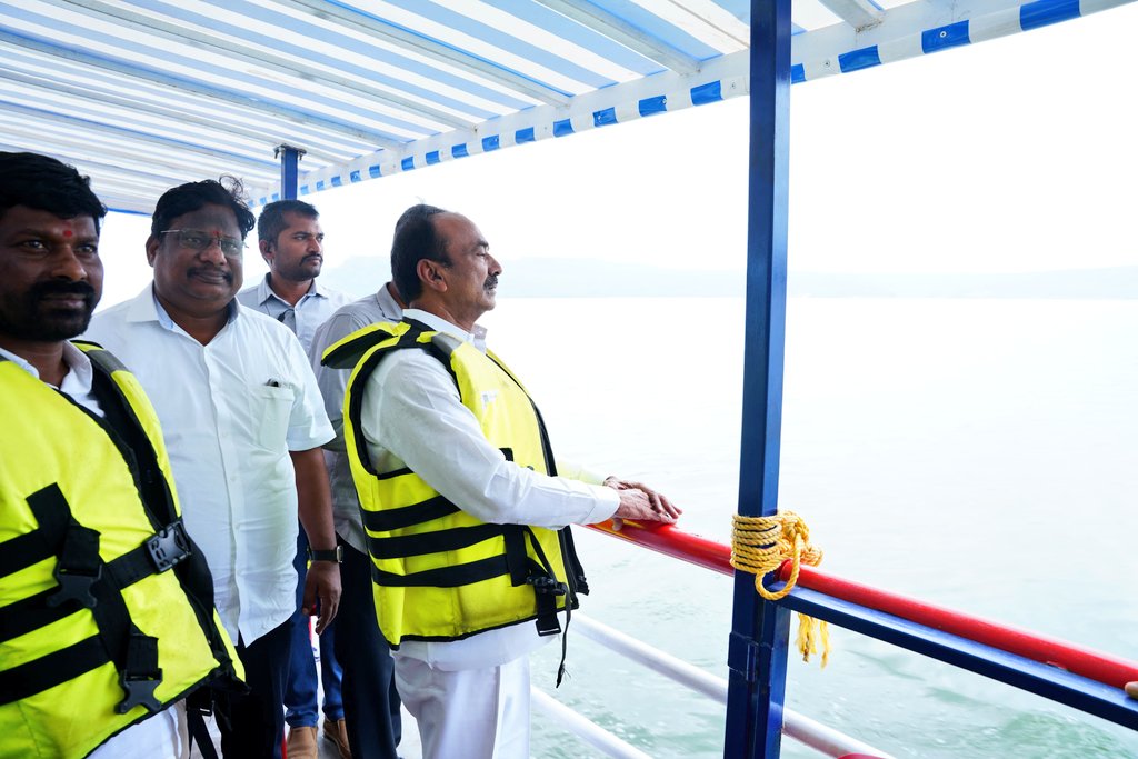 బీజేపీ పాల‌న‌లో వేగంగా వంతెన‌ల నిర్మాణం