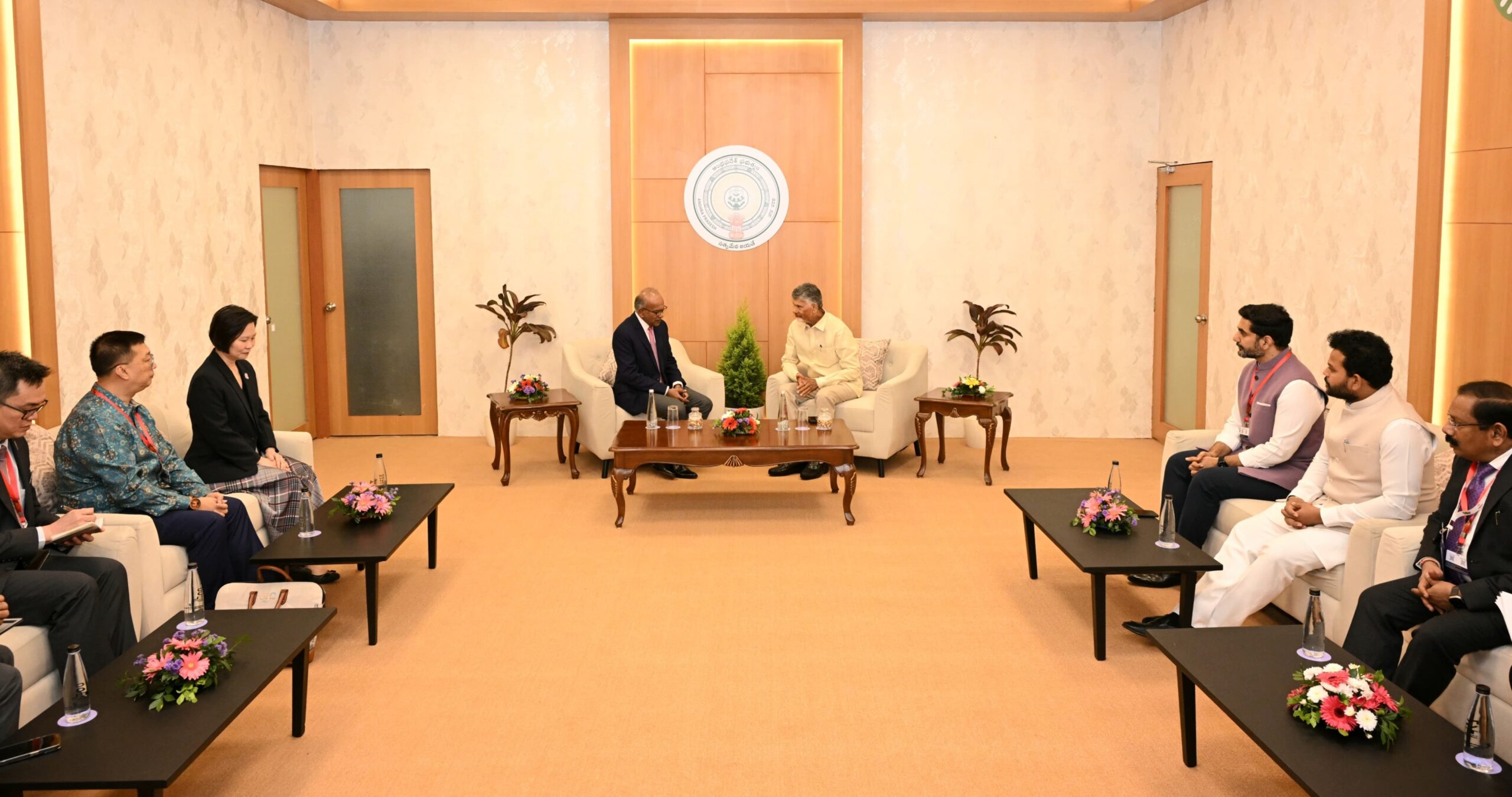 ఏపీ సింగ‌పూర్ మ‌ధ్య విమాన స‌ర్వీసులు