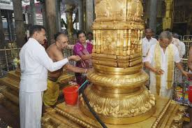 శ్రీ ప‌ద్మావ‌తి ఆల‌యంలో కోయిల్ ఆళ్వార్ తిరుమంజ‌నం