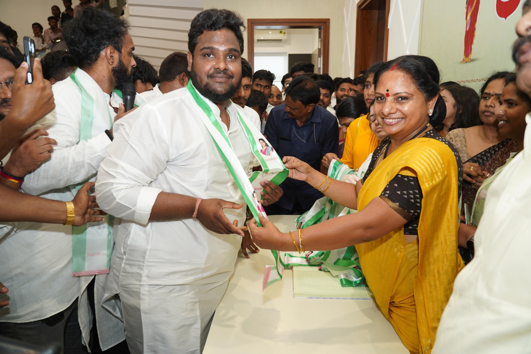 newsseals-MLCKavitha