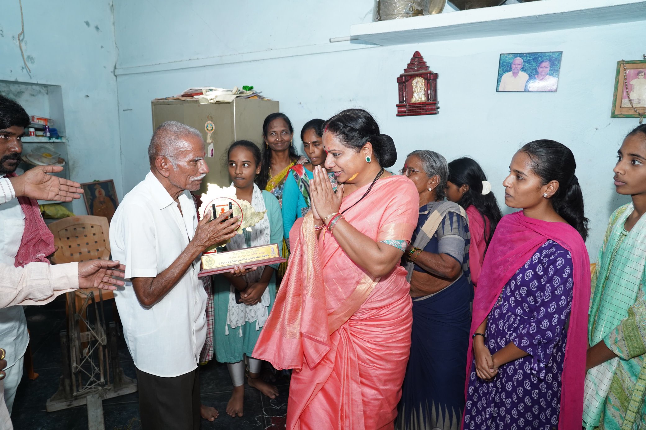 నేత‌న్న‌ల‌ను ఆదుకోవాలి సబ్సిడీ విడుద‌ల చేయాలి