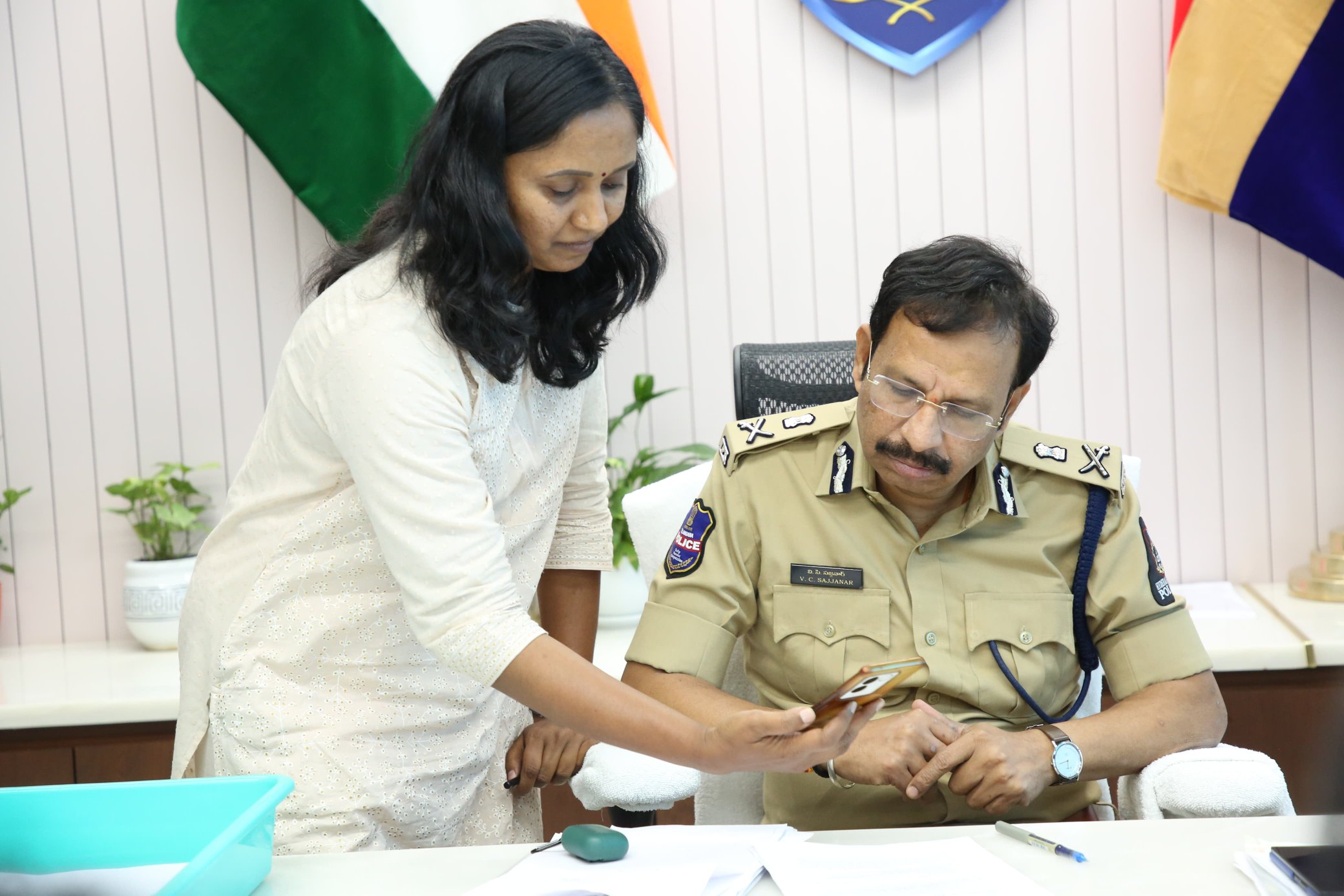 బెదిరింపులు, వేధింపుల నుంచి రక్షించండి