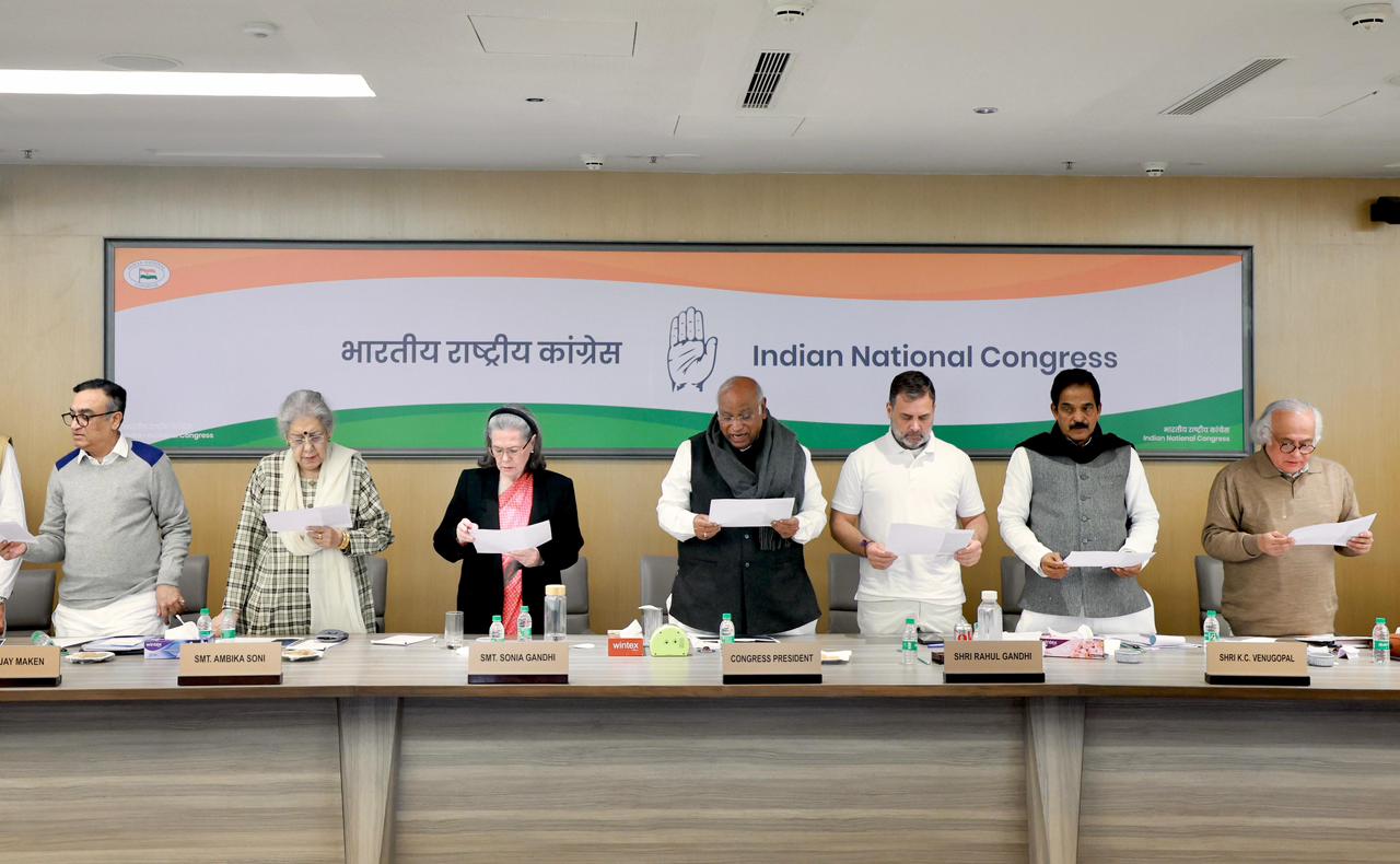 హిందువుల హ‌త్య‌ల‌ను ఖండించిన ఖ‌ర్గే