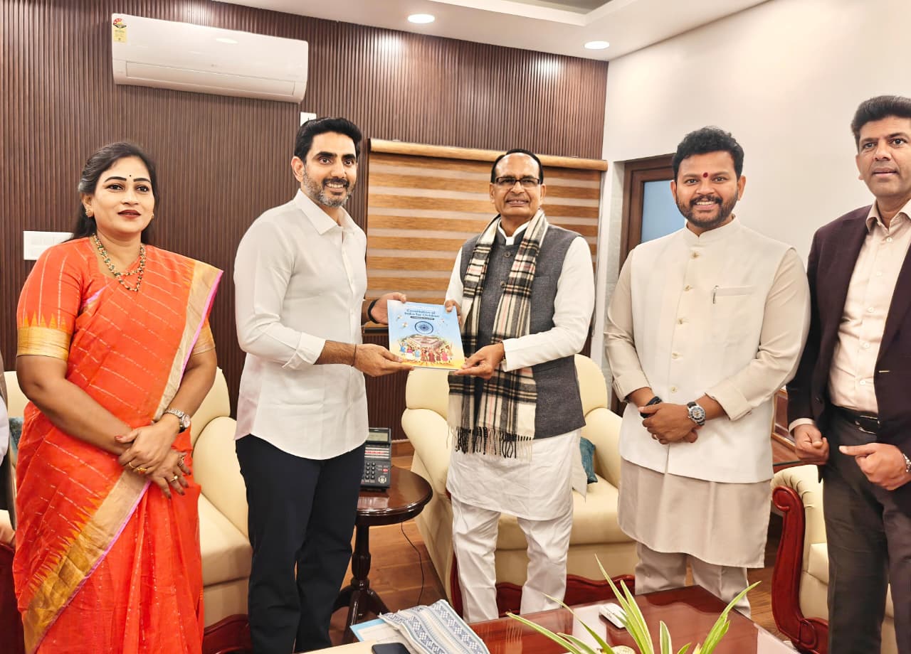 newsseals-AnithavngalaapudiNaraLokesh