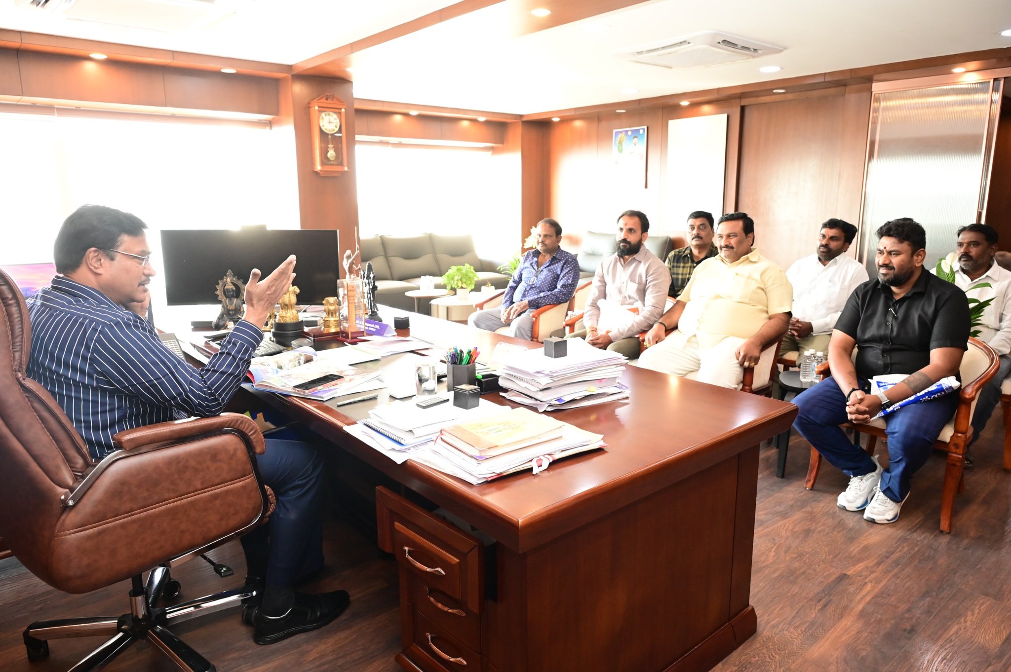 మెట్ టీమ్ల పనితీరు అభినందనీయం