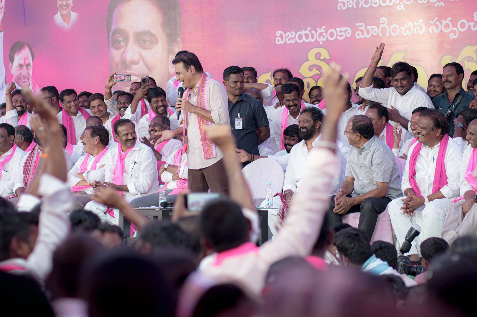 ప్రాజెక్టుల కోసం మ‌రోసారి కేసీఆర్ పోరాటం