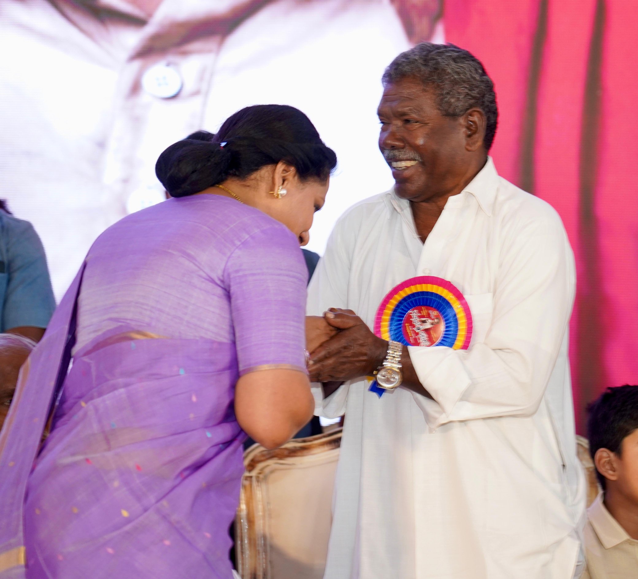 newsseals-MLCKavvitha