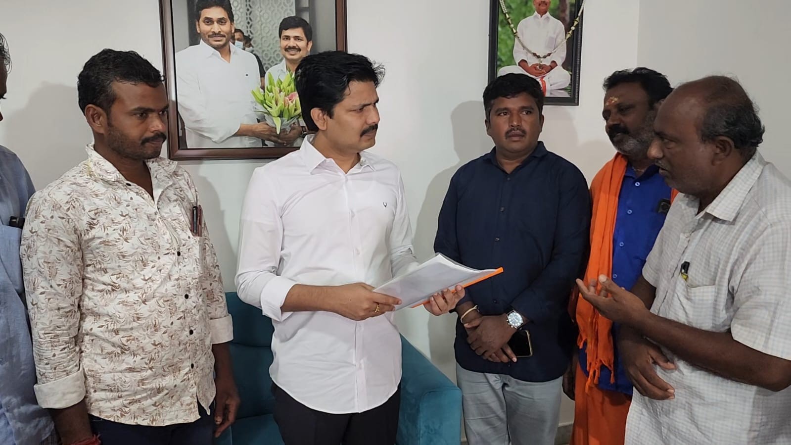 ఏపీ స‌ర్కార్ నిర్ల‌క్ష్యంపై ఎంపీ గురుమూర్తి ఆగ్ర‌హం