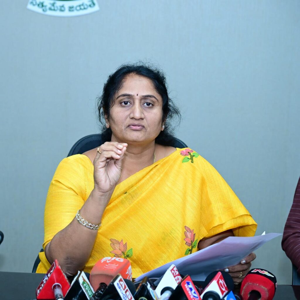 newsseals-MinisterSavtha