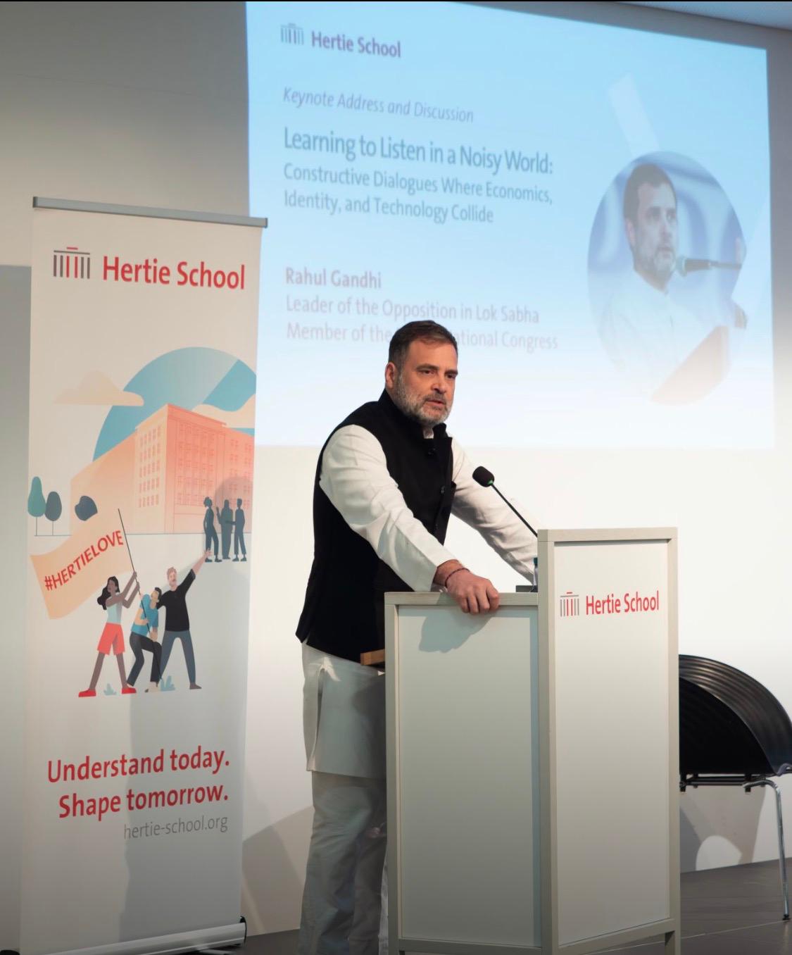 ప్రజాస్వామ్యం అనేది ప్రభుత్వ వ్యవస్థ కాదు