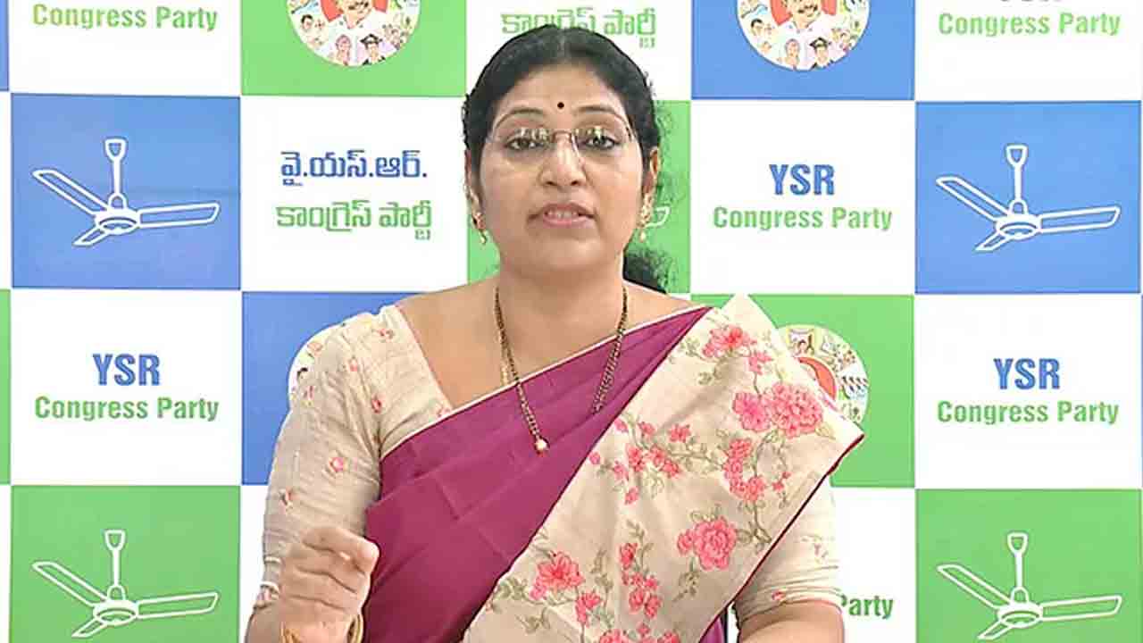 మీ బెదిరింపుల‌కు మేం భ‌య‌ప‌డం