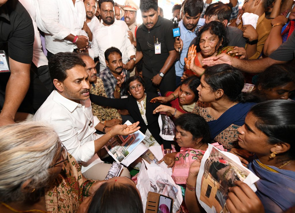 జోజిపూర్ బాధితులకు అండగా ఉంటాం