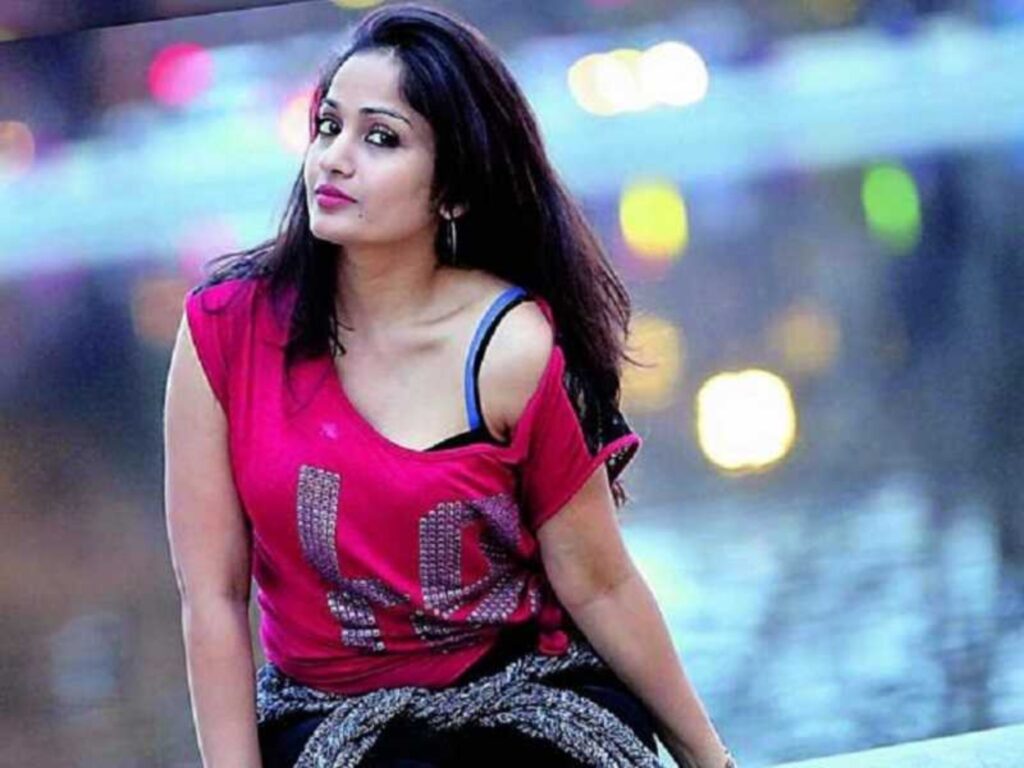 newsseals_ActressMadhaviLatha