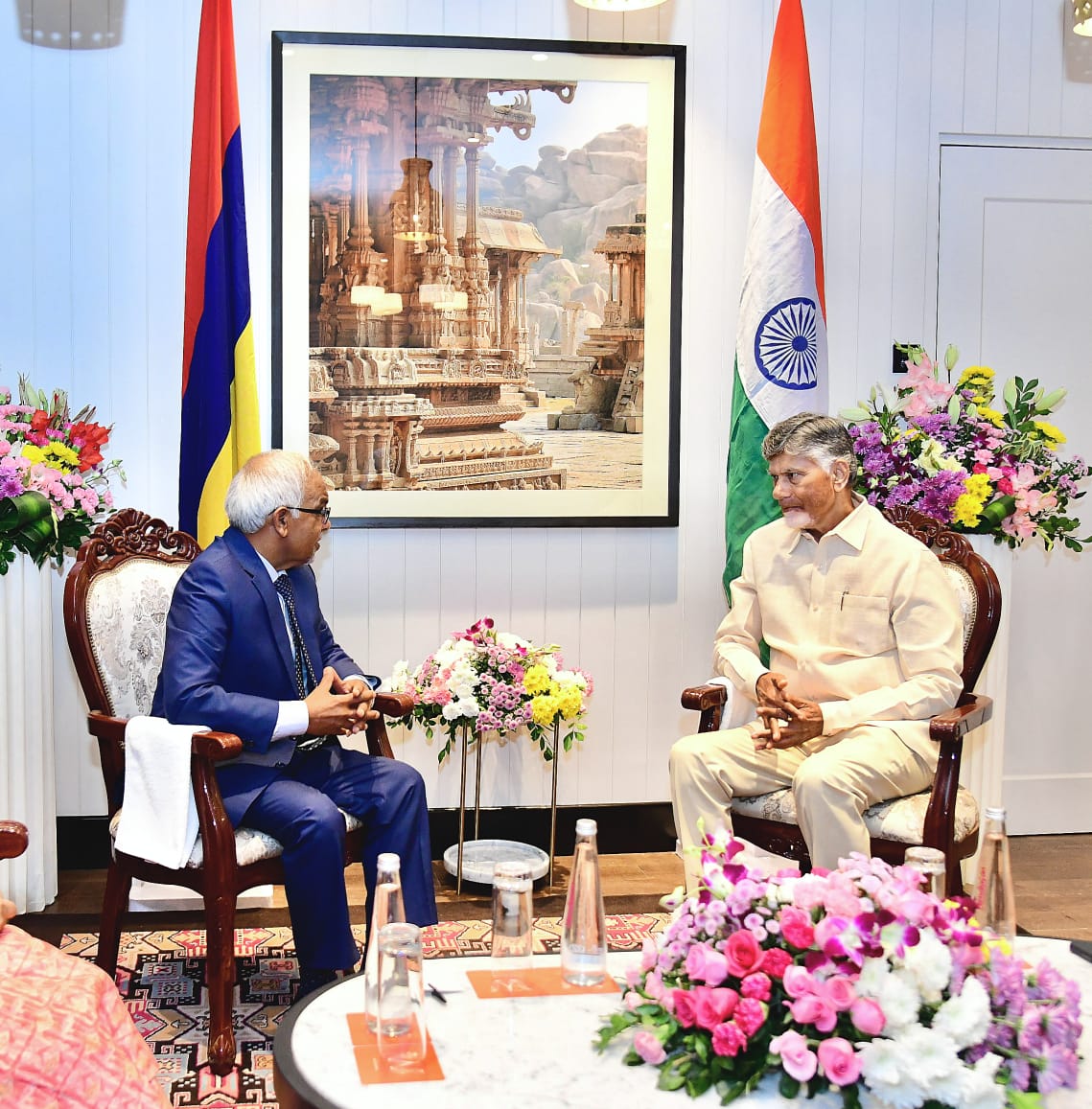 మారిషస్ అధ్యక్షుడితో చంద్రబాబు భేటీ