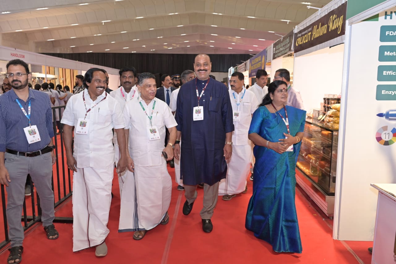 పాడి ప‌రిశ్ర‌మ‌తో గ‌ణ‌నీయ‌మైన ఆదాయం