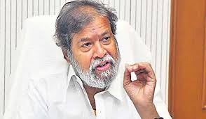 అమ్మాయిల చదువుకే ప్ర‌భుత్వం పెద్దపీట