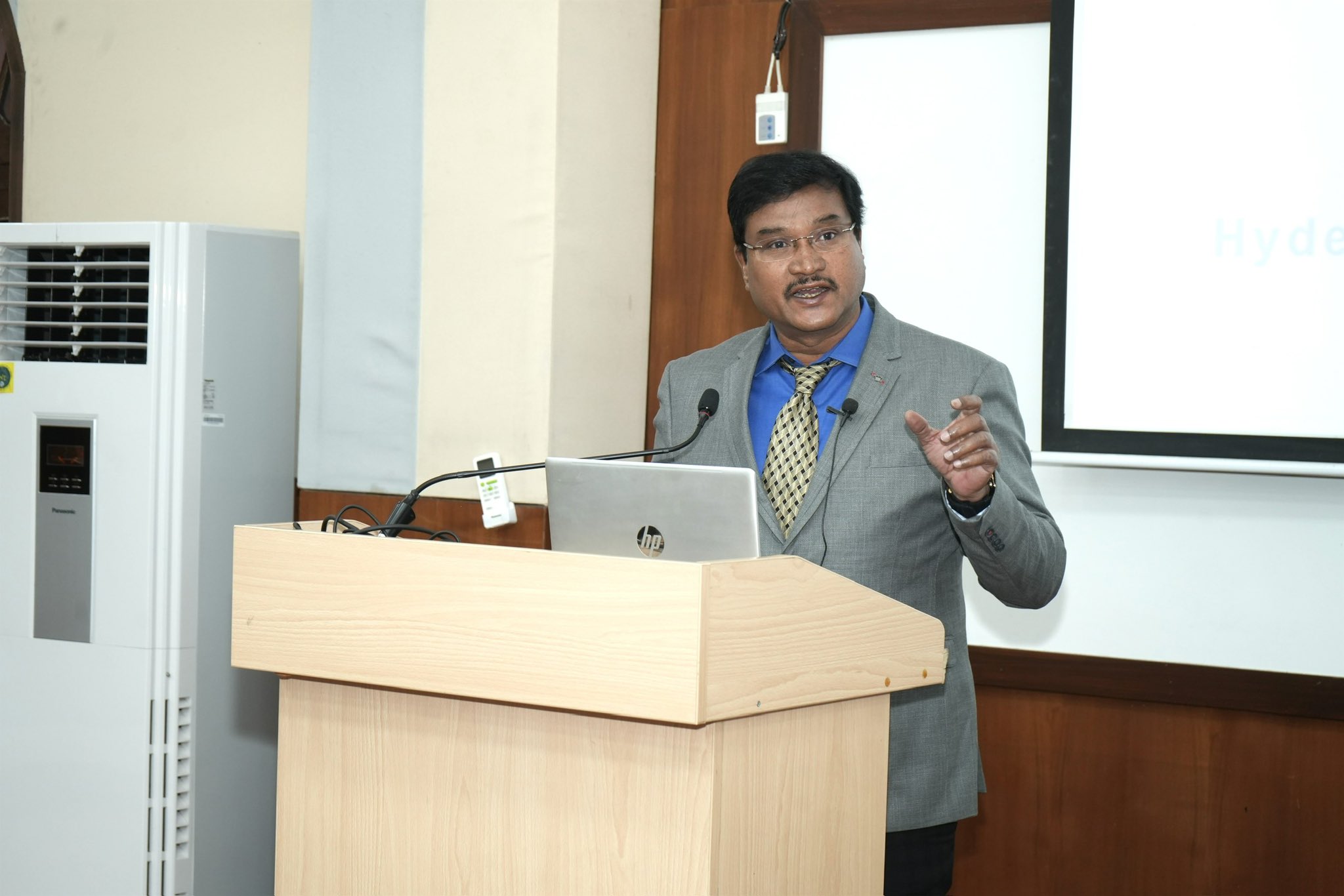 తెలంగాణ ప్ర‌భుత్వం ‘హైడ్రా’ సాహ‌సోపేత నిర్ణ‌యం