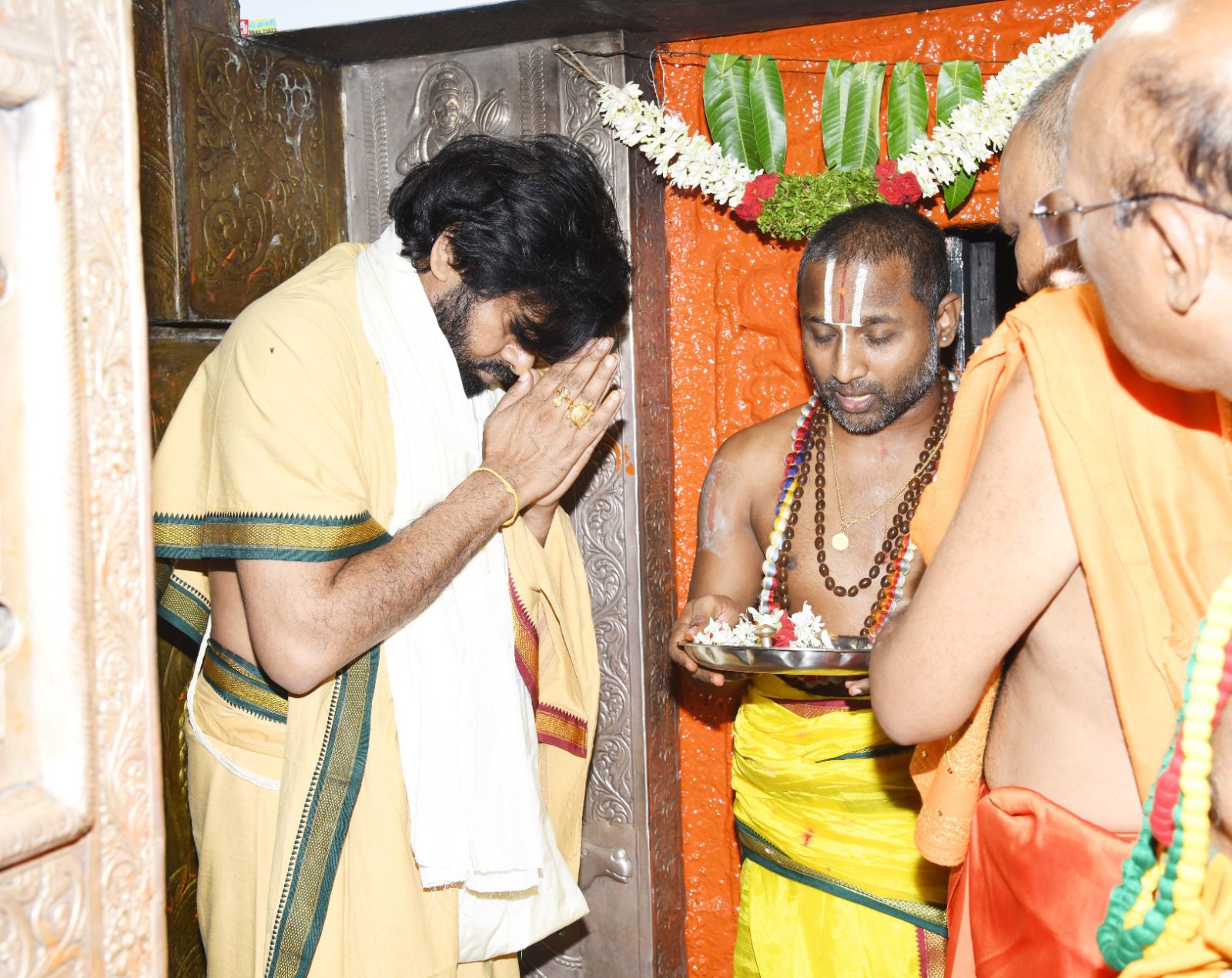 newsseals-PawanKalayn