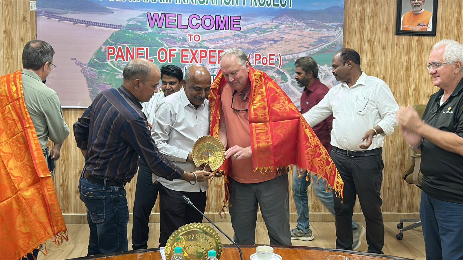 పోల‌వ‌రం ప్రాజెక్టును ప‌రిశీలించిన బృందం