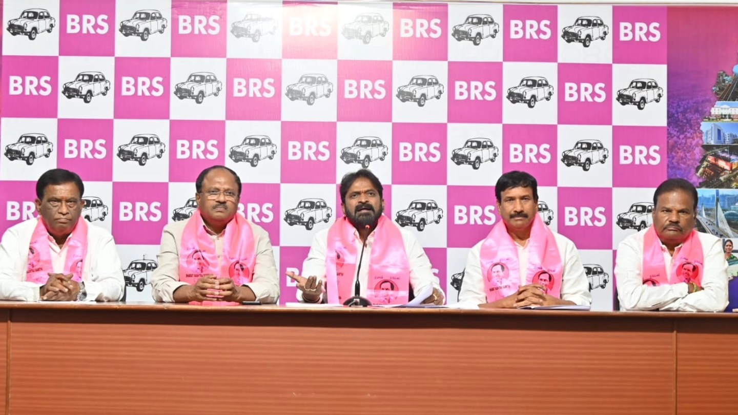 సీఎం రేవంత్ రెడ్డివ‌న్నీ ప‌చ్చి అబ‌ద్దాలు