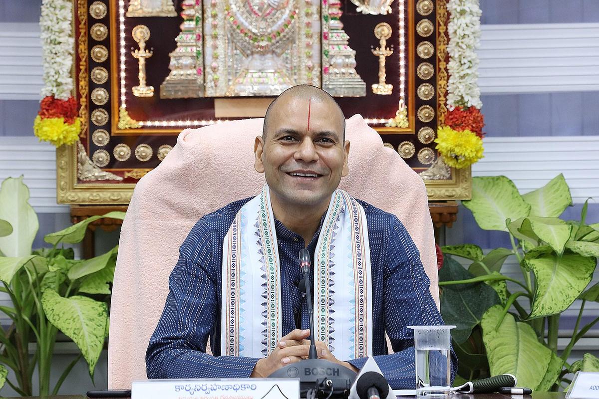 టీటీడీ క‌ళ్యాణ మండ‌పాల‌పై ఈవో స్పెష‌ల్ ఫోక‌స్