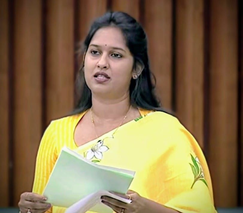 చేనేతన్నలకు రూ. 495 కోట్ల పెన్షన్లు : ఎస్. సవిత