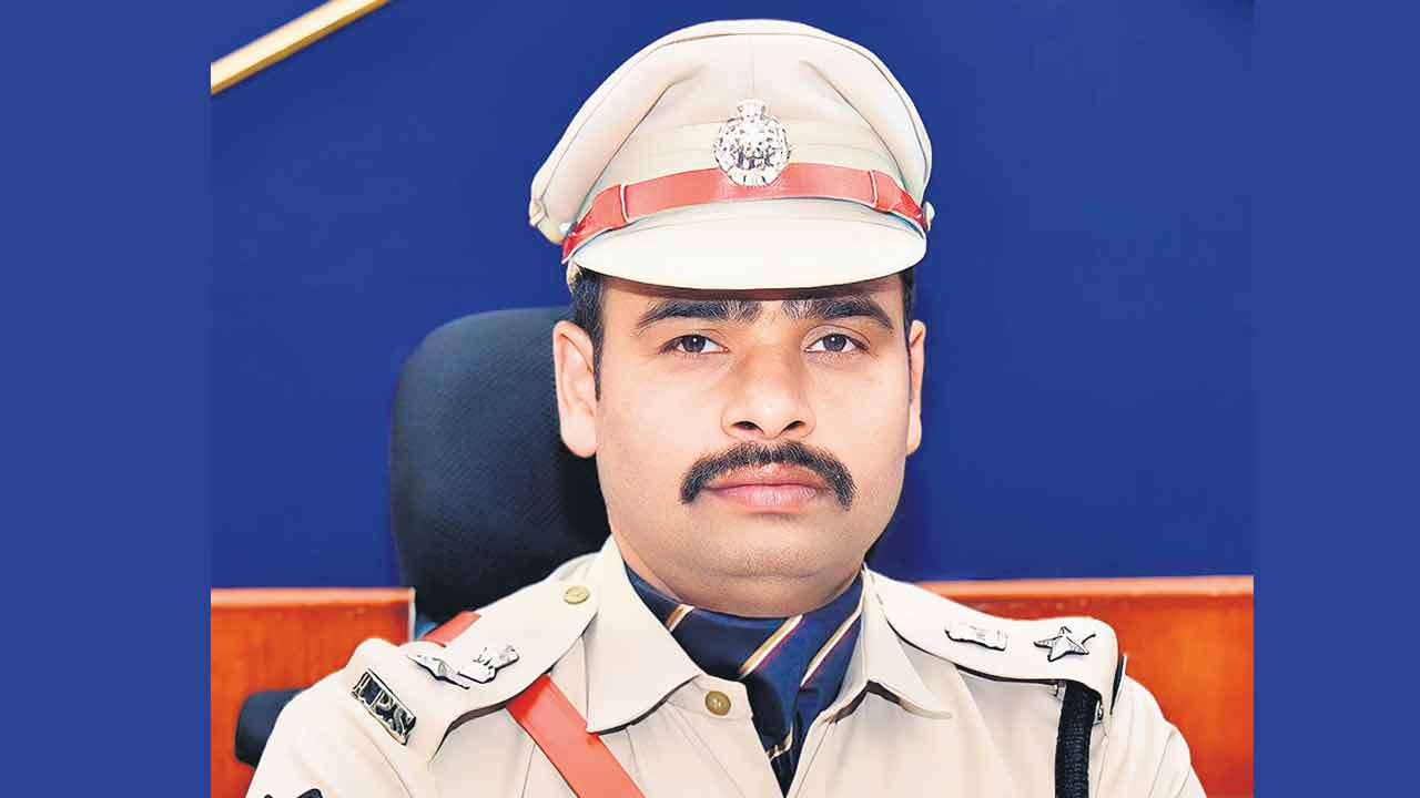 శ్రీ‌కాళ‌హ‌స్తి బ్ర‌హ్మోత్స‌వాల‌కు భ‌ద్ర‌తా ఏర్పాట్లు