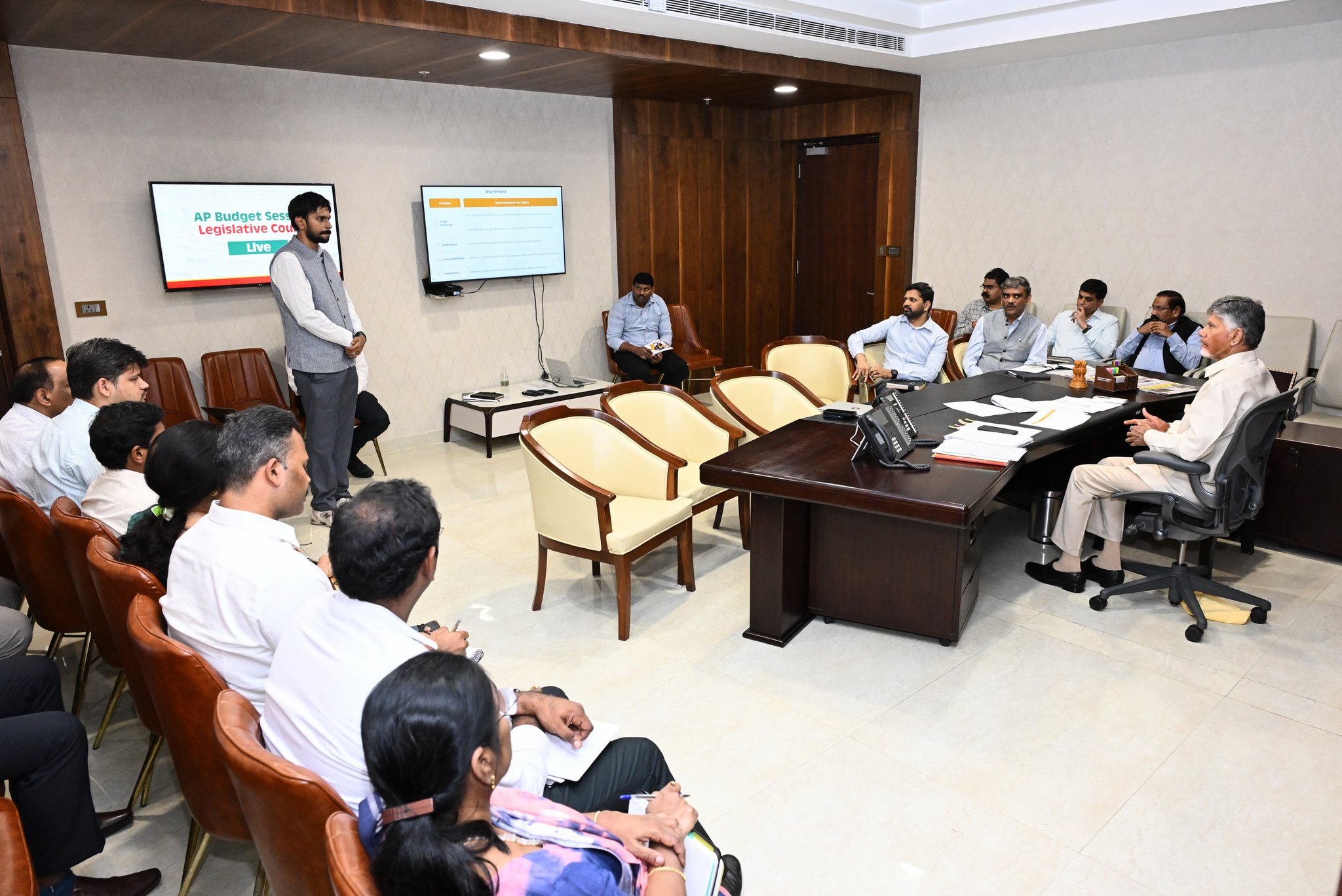 జీరో పావర్టీ మిషన్ ను స‌మ‌ర్థ‌వంతంగా అమ‌లు చేయాలి