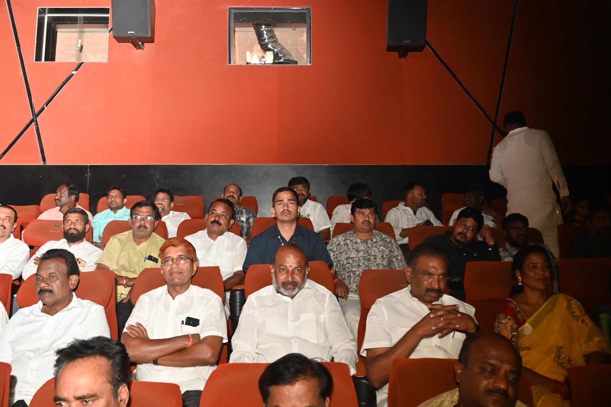 దురంధ‌ర్ -2 మూవీ అద్బుతంగా ఉంది