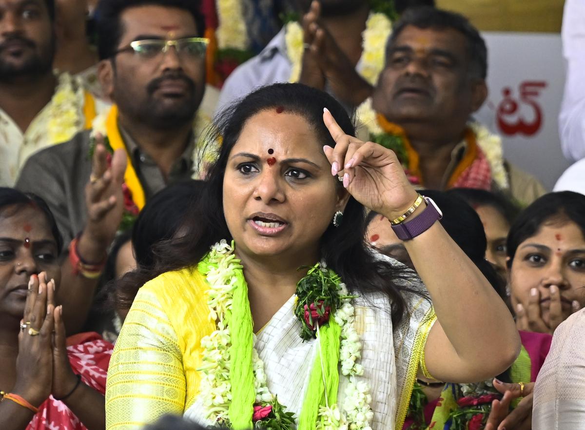 రాహుల్ గాంధీ జీ దో లాక్ నౌకరీ దో