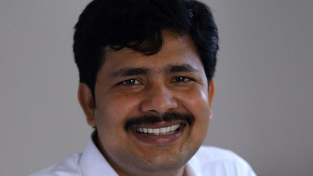 newsseals-MPGurumurthy