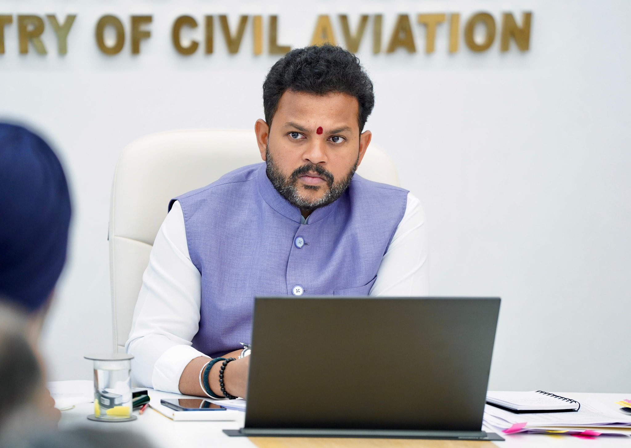 భోగాపురం ఎయిర్ పోర్టు పురోగ‌తిపై స‌మీక్ష‌