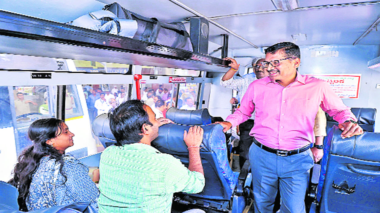 దివ్యాంగులకు ఉచిత ప్రయాణం అబద్దం