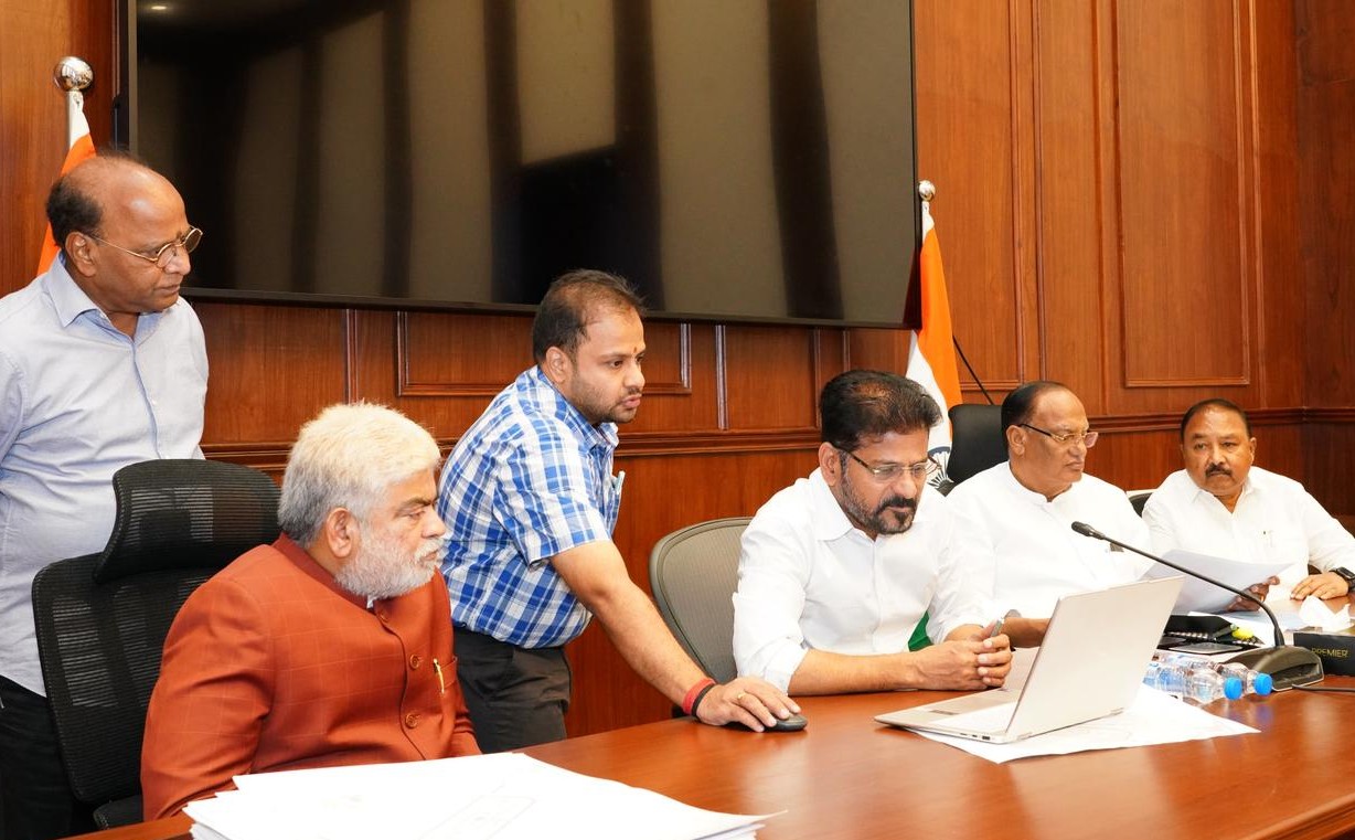 పార్లమెంట్ తరహాలో శాసనసభ ప్రాంగణం