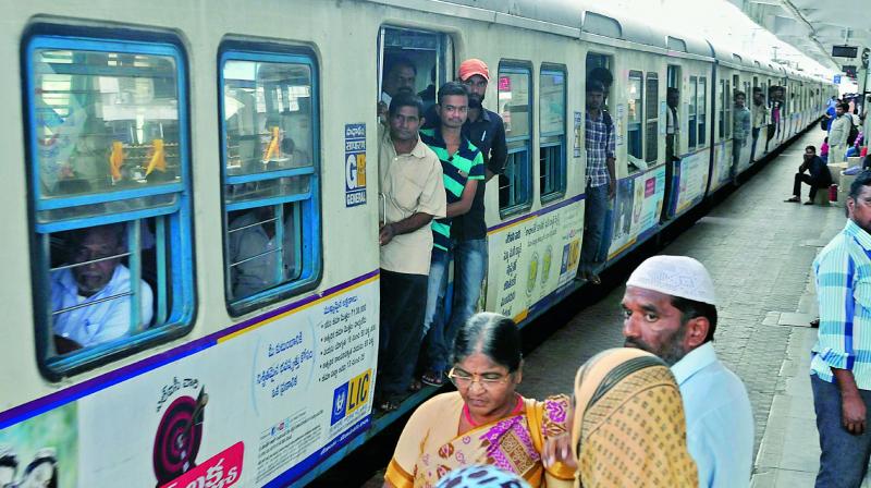 తెలంగాణ ప్ర‌భుత్వం సంచ‌ల‌న నిర్ణ‌యం