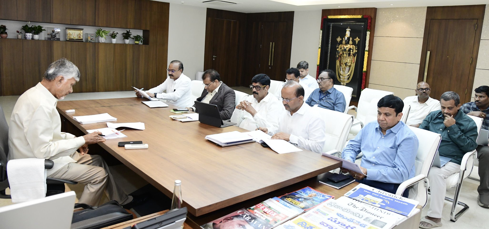 తిరుమల తరహాలో అన్న ప్రసాద వితరణ చేపట్టాలి