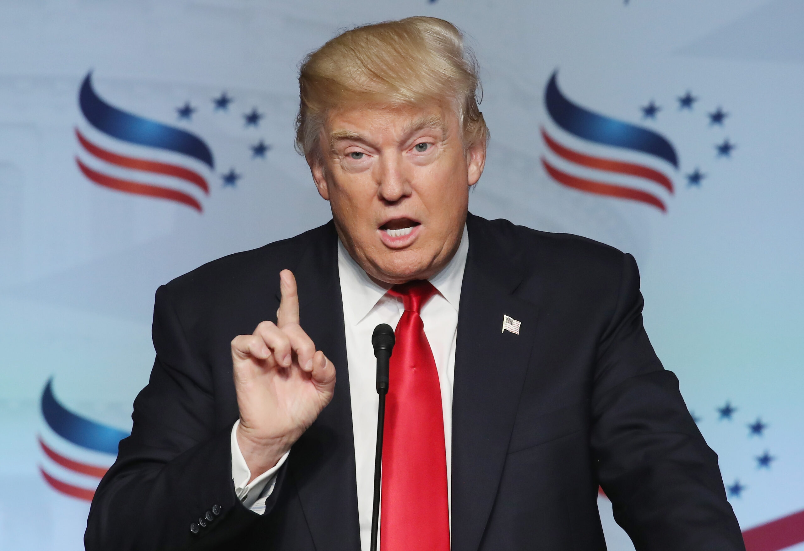 ఇరాన్ కు డొనాల్డ్ ట్రంప్ స్ట్రాంగ్ వార్నింగ్