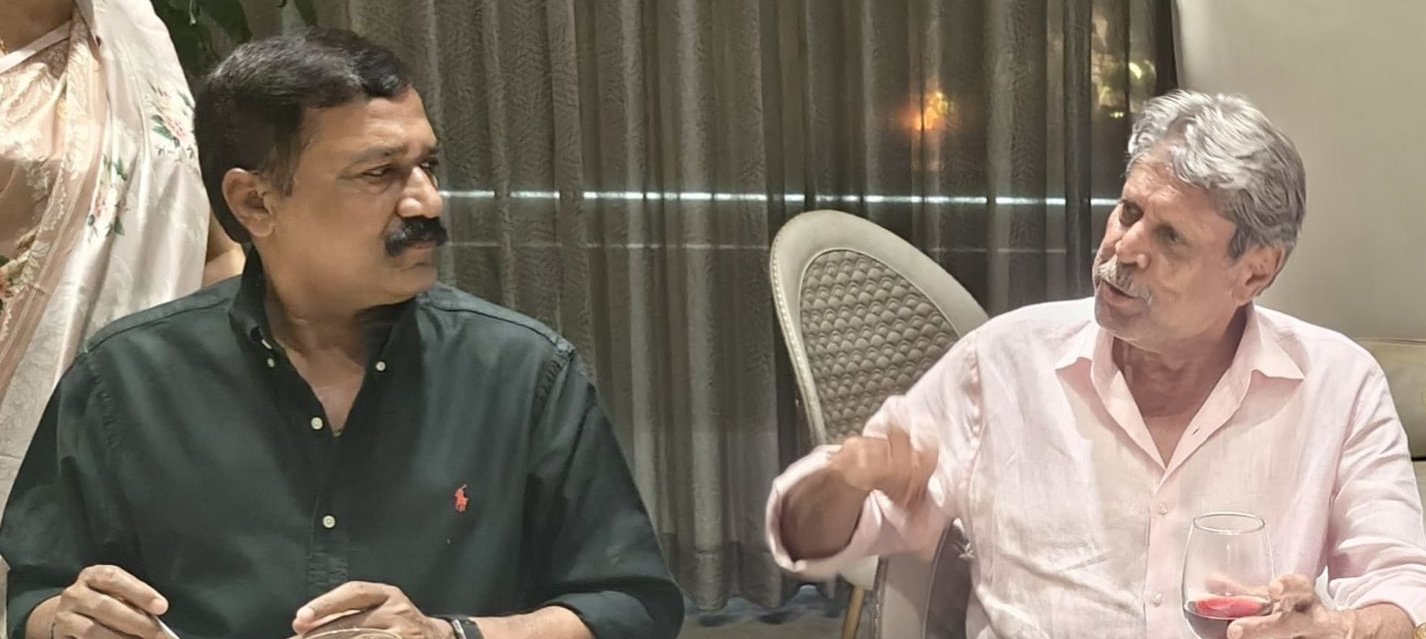 క్రికెట్ లెజండ్ కపిల్ దేవ్ తో గంటా భేటీ